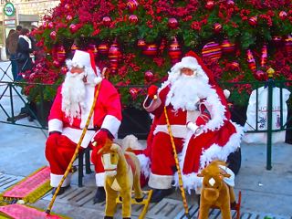 Athens Santas